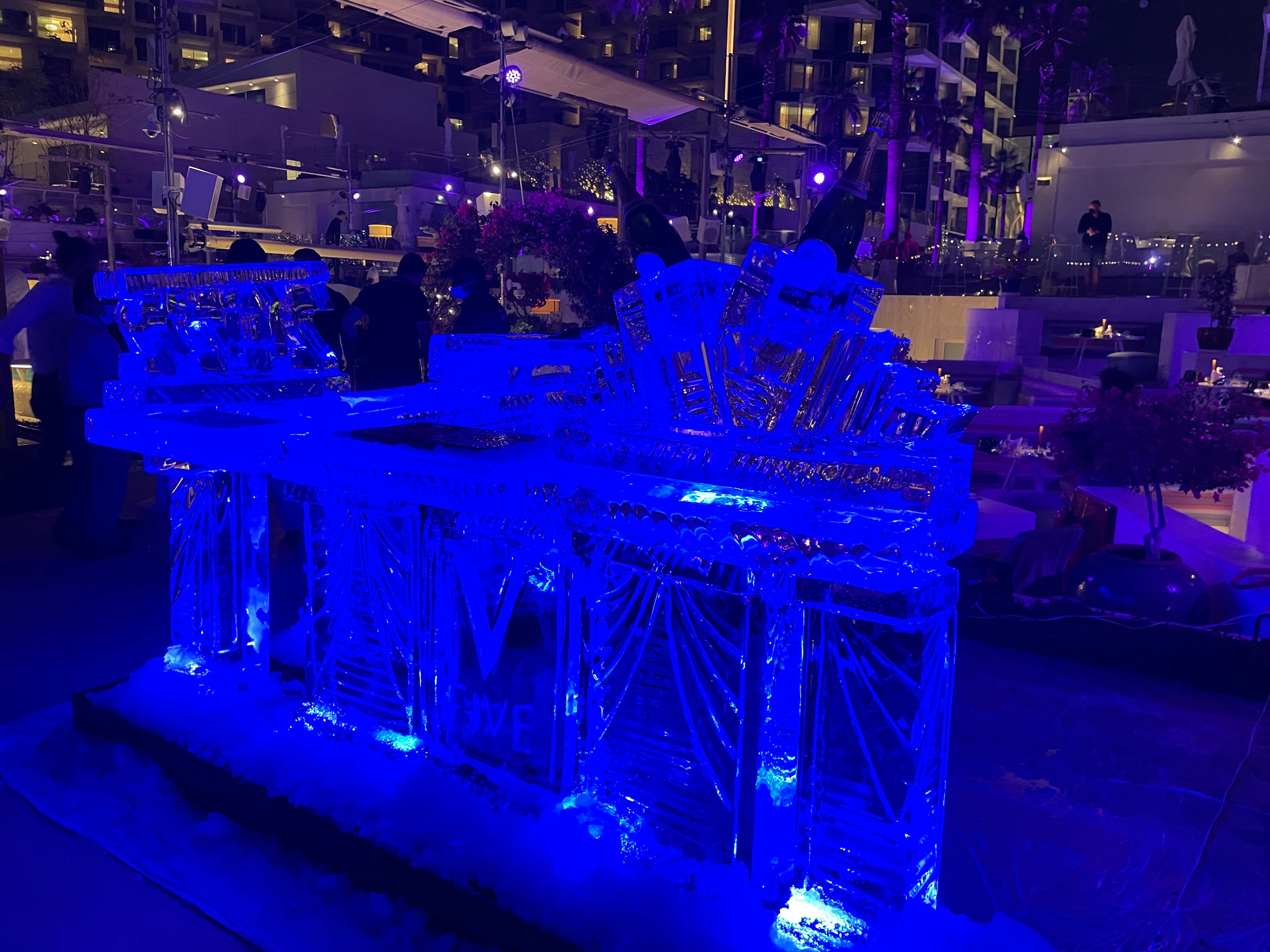 Ice Bar Counter ice Sculpture dubai price near me sharjah abu dhabi FP 6